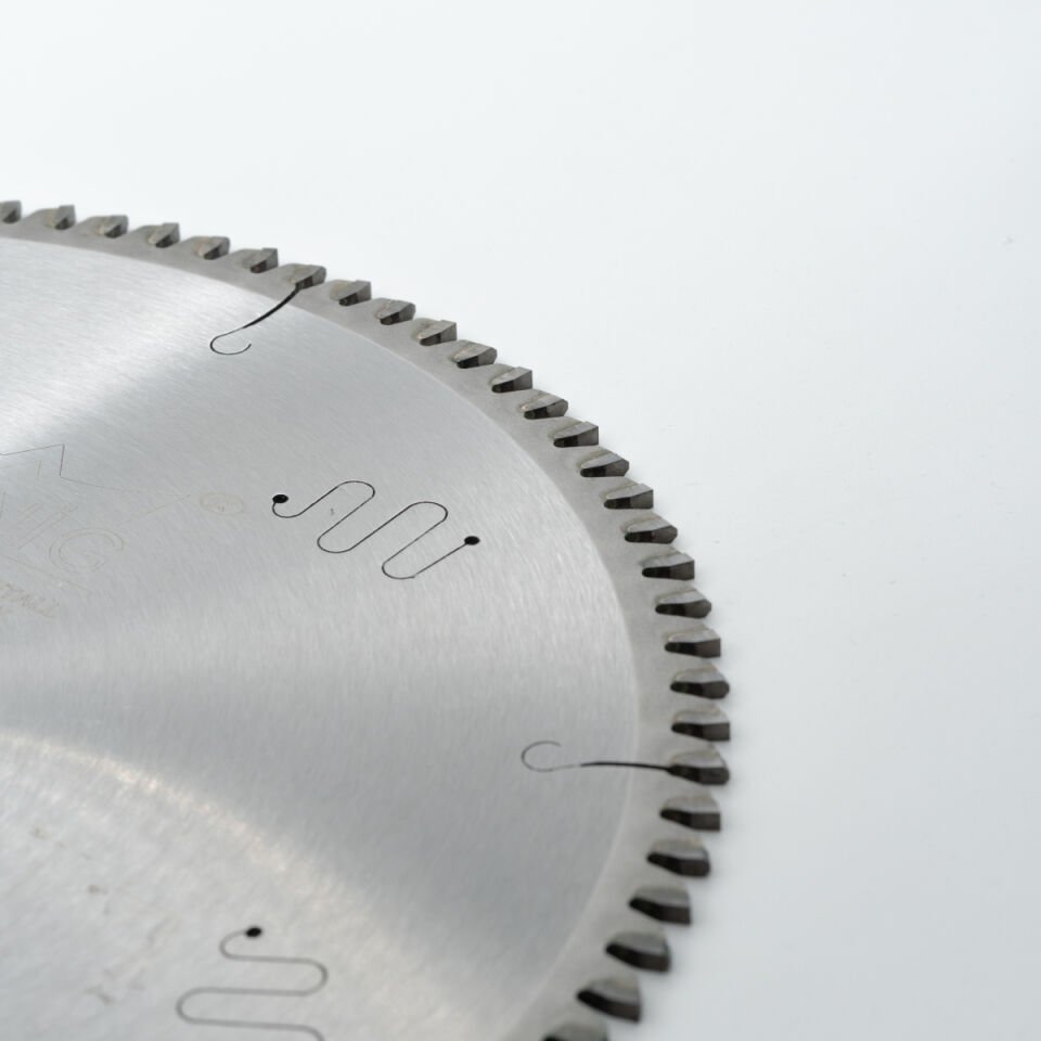 KÖNİG 300x3,2x30 Z96 ALU-PVC Daire Testere